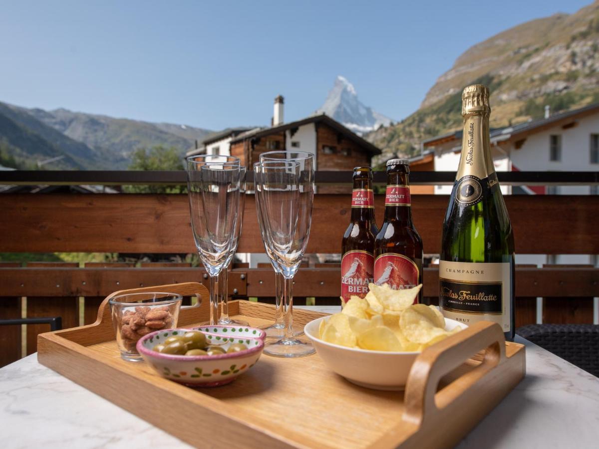 Chez Nous Zermatt Apartment Exterior photo